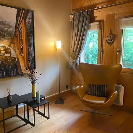 Le Paret D'hotes De Charme & Bed & Breakfast