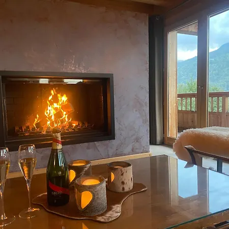 Bed & Breakfast Le Paret D'hotes De Charme & Manigod
