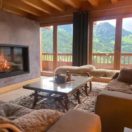Le Paret D'hotes De Charme & 3* Manigod