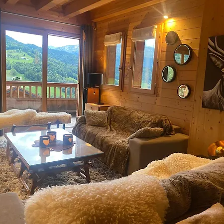 Le Paret D'hotes De Charme & Bed & Breakfast
